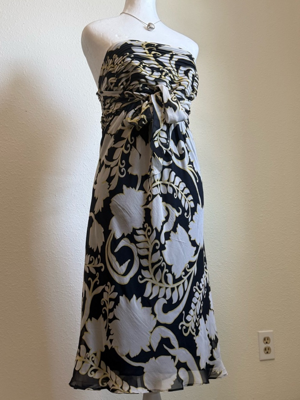 Ann Taylor Silk Strapless Floral Midi Dress Feminine Classic Chic